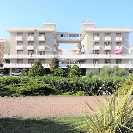 In 37119 Bibione