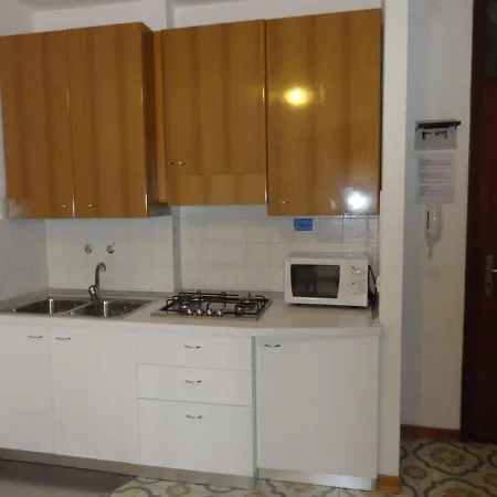 In 37119 Apartment