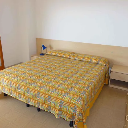 In 37119 Apartment