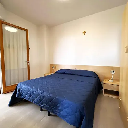 In 37119 Apartment *